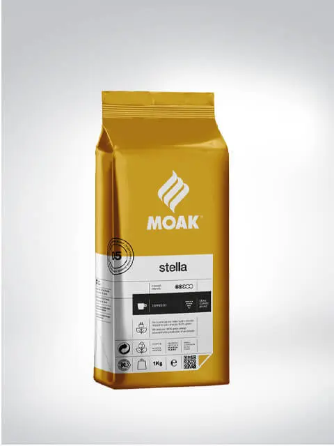 Eine Packung MOAK Special Bar Kaffee in brauner Verpackung mit Logo und Aufschrift.