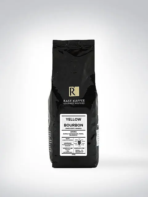 Verpackung von Rast Kaffee Yellow Bourbon, einer Kaffeeröstung von der Gourmet Rösterei, auf weißem Hintergrund