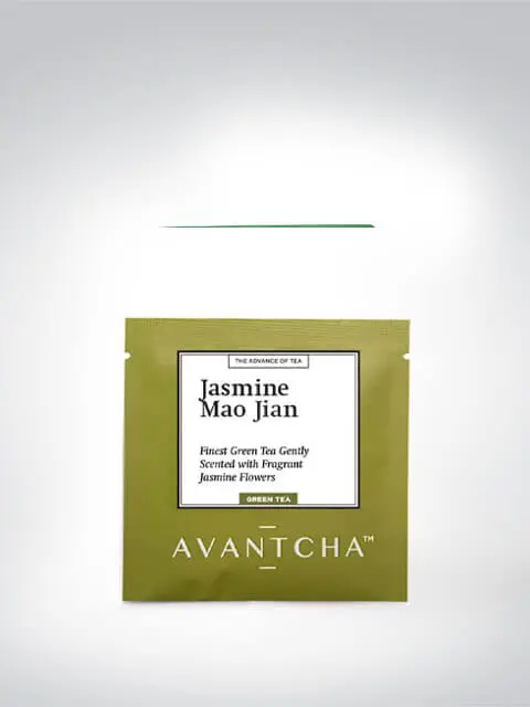 Packung AVANTCHA Jasmine Mao Jian Grüntee, ein sanft mit Jasminblüten aromatisierter Grüntee