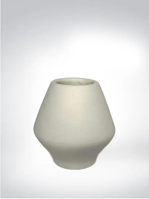 Weiße moderne Keramikvase mit schlichtem Design